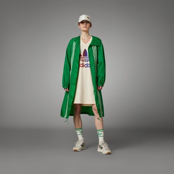 NEW Adidas Adicolor 70s Shiny Parka Green size M